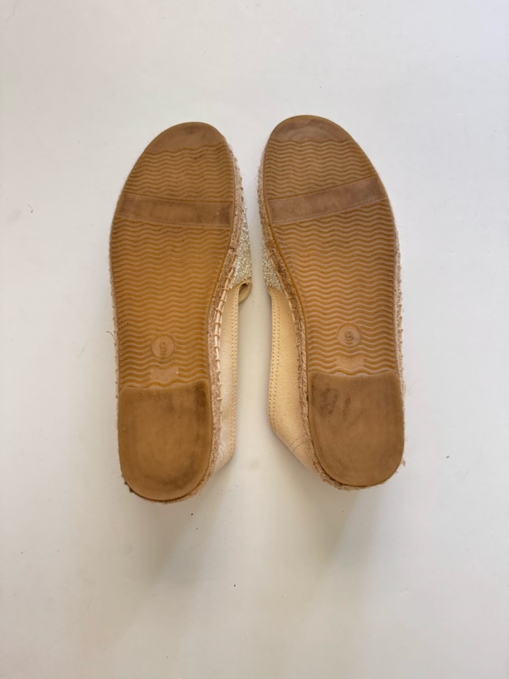 Tiana Gold & White Embellished Slip-On Flats Espadrille size 9 - Picture 6 of 6
